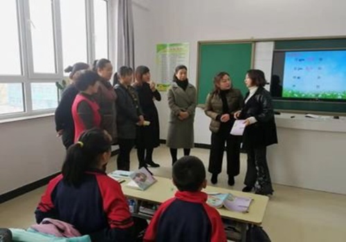 My Grandmother英语作文【优秀17篇】 白话文_英语作文_初中英语作文