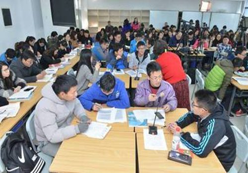 正规租房合同（最新14篇） 白话文_法律文档_合同大全_租房合同