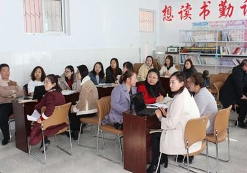 幼儿园让座教案2篇 白话文_教学教案_幼儿园教案